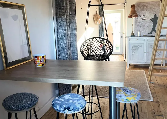 Triplex Au Coeur D'un Patrimoine Classe Appartement Aiguilhe