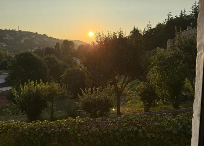 Triplex Au Coeur D'un Patrimoine Classe * Aiguilhe